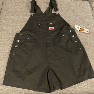 Revolt Women's Vintage Shortalls Short Overalls NEW Size 20 army green color